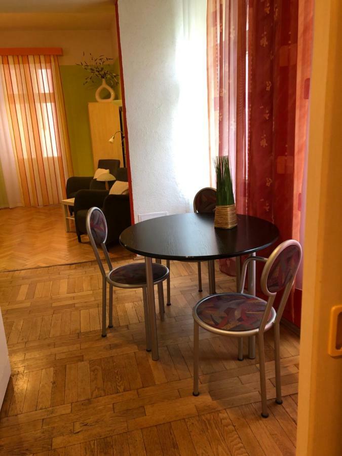 Apartman Orchidej U Vridla 카를로비바리 외부 사진
